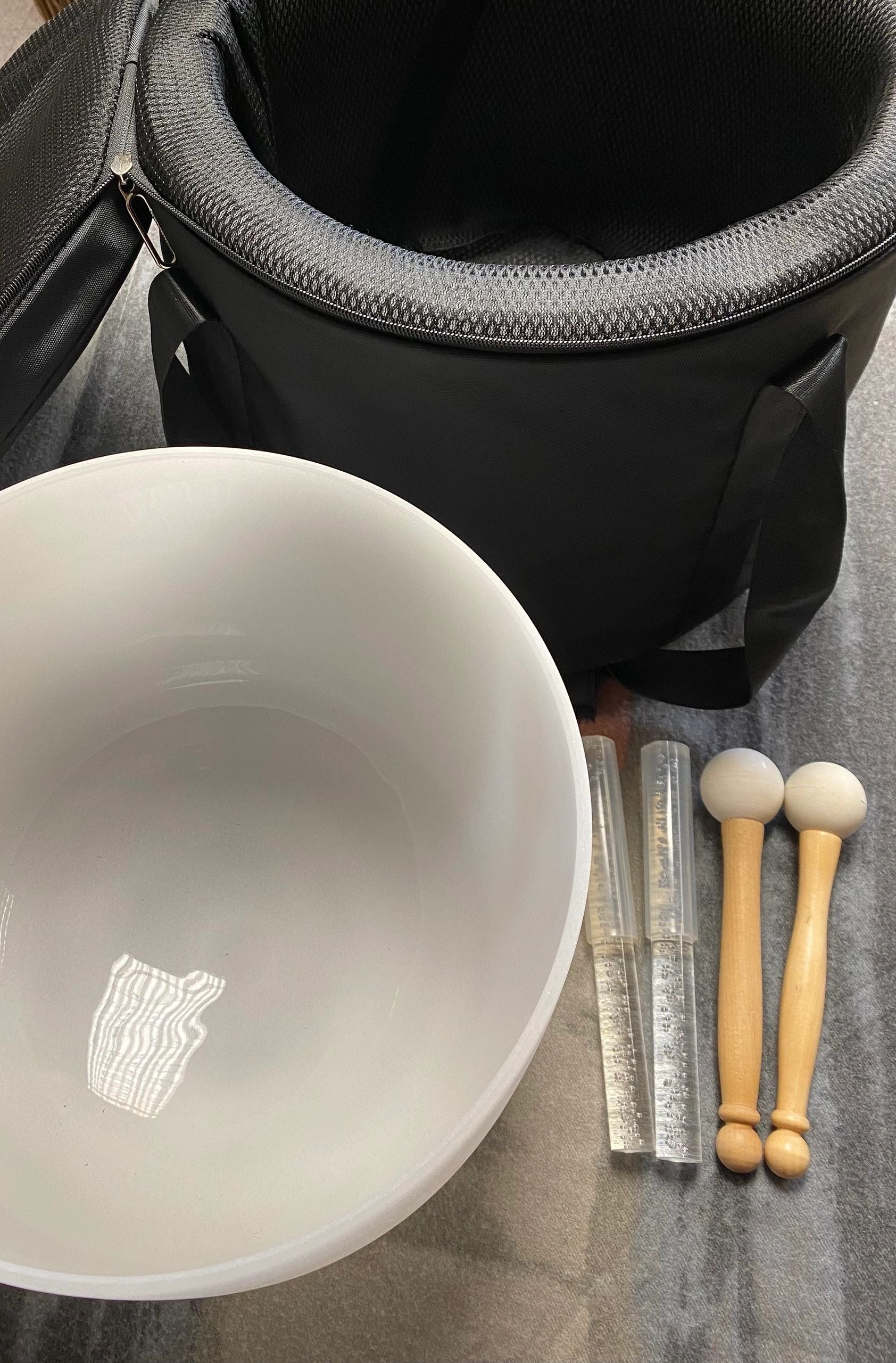 Crystal%20Bowl%20Set%20with%20Bag%20and%20Wands.png